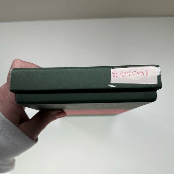 Gucci Dapper Dan | Gift Box | Green/Yellow/Red | L1.25 x W12.75 x H5.5 inch - Picture 4 of 16